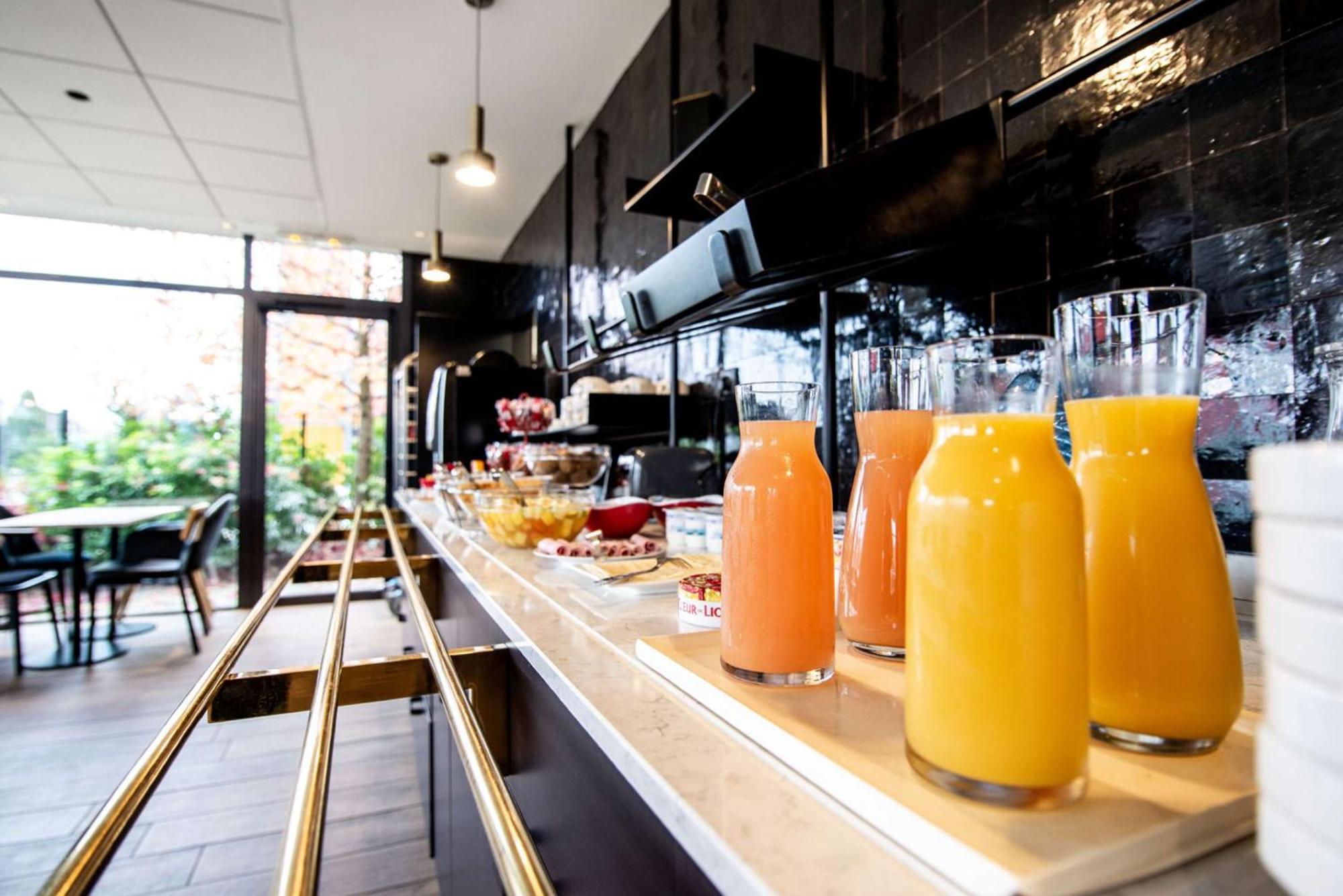 Brit Hotel Du Stade Rennes Ouest ภายนอก รูปภาพ
