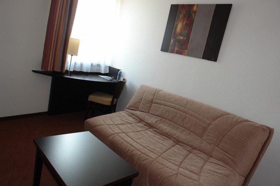 Brit Hotel Du Stade Rennes Ouest ภายนอก รูปภาพ